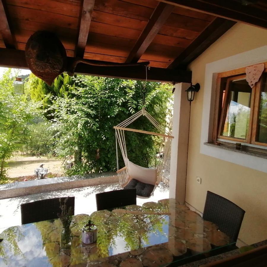 Holiday House Dol Cerovlje 외부 사진